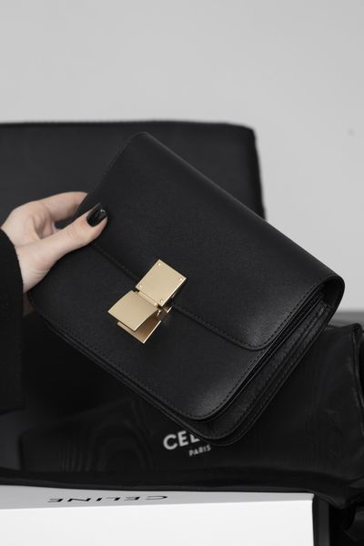 Сумка Celine Medium Classic Bag in Box Calfskin Black/Gold Hardware 0339 фото