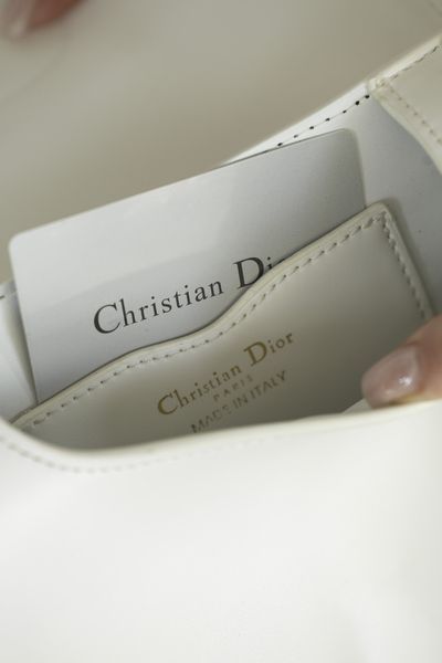 Сумка Dior Bobby Bag in Cream Smooth Skin 0214 фото