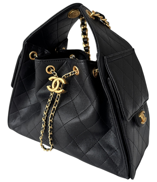 Сумка Chanel 25 Small Handbag in Black Grained Calfskin & Gold-Tone Metal 164 фото