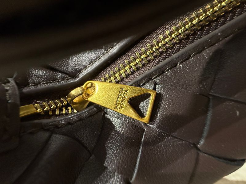 Сумка Bottega Veneta Mini Wallace Bag in Fondant Intrecciato Leather 991252 фото
