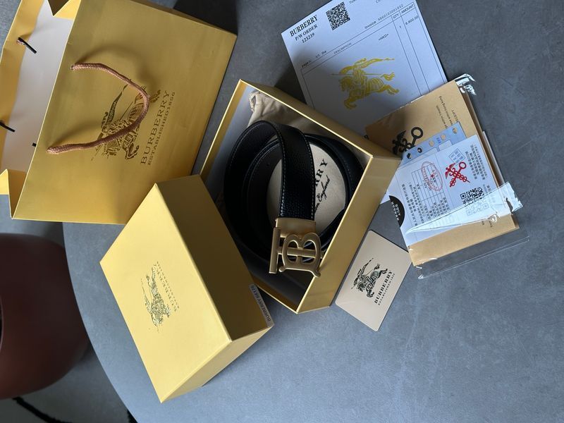Ремінь Burberry Leather TB Belt Black/Gold 66176 фото