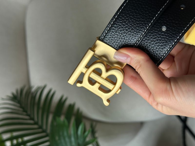 Ремінь Burberry Leather TB Belt Black/Gold 66176 фото