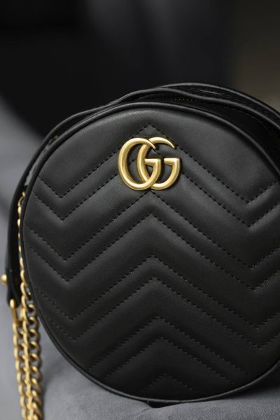 Сумка Gucci GG Marmont Mini Round Shoulder Bag in Black Leather 0346 фото