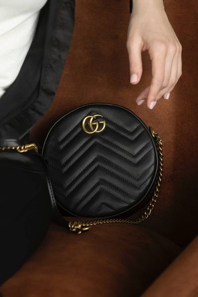Сумка Gucci GG Marmont Mini Round Shoulder Bag in Black Leather 0346 фото