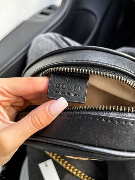 Сумка Gucci GG Marmont Mini Round Shoulder Bag in Black Leather 0346 фото
