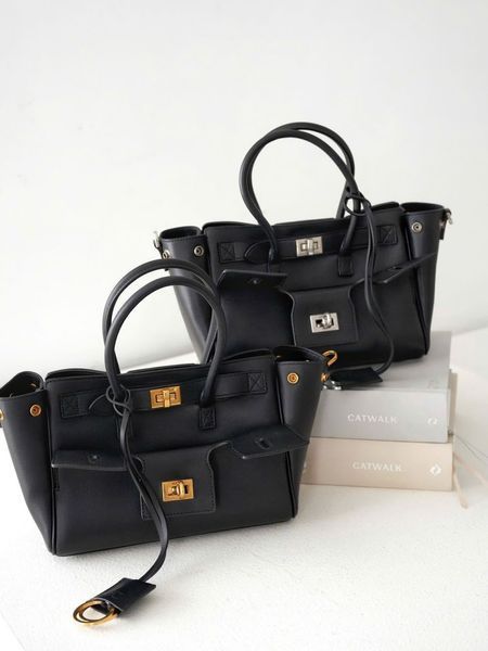 Сумка Balenciaga Bel Air Carry All Bag Mini in Black Smooth Calfskin/Aged-Silver Hardware 18021 фото