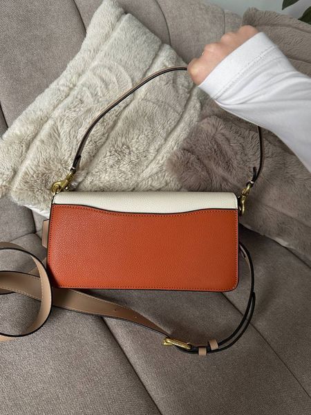 Сумка Coach Tabby Shoulder Bag 26 in Signature Canvas White/Ginger 0302 фото