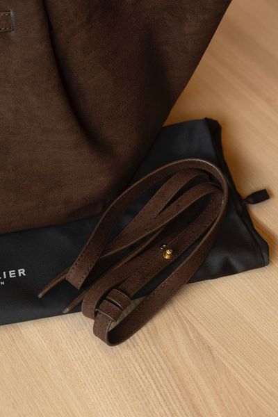 Сумка DeMellier The Midi New York Tote Bag in Mocha Suede & Mocha Smooth/Gold Hardware 0500 фото