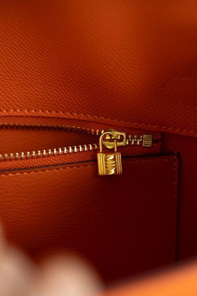 Сумка Hermes Kelly Sellier 28 in Orange Epsom/Gold Hardware 0537 фото