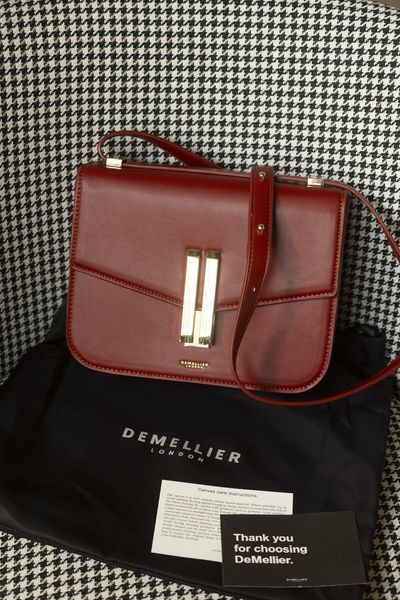 Cумка DeMellier The Vancouver Shoulder Bag in Smooth Leather Red 0496 фото