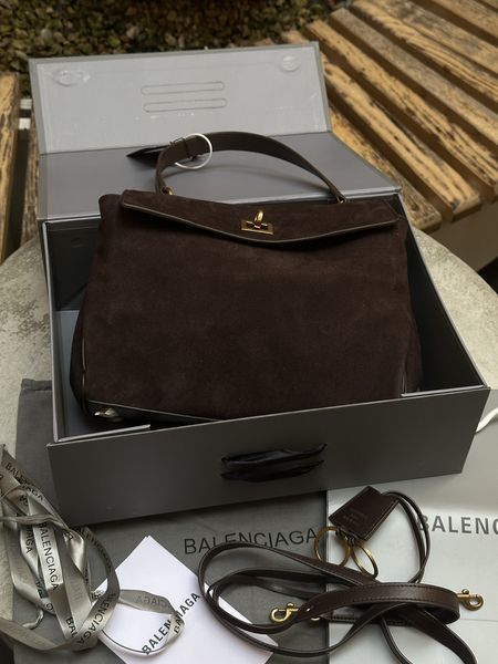 Сумка Balenciaga Rodeo Small Handbag in Brown Suede/Gold Hardware 99669 фото