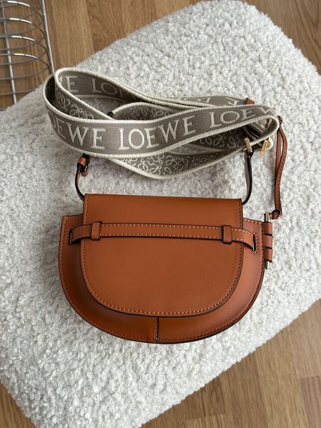 Сумка Loewe Mini Gate Dual Bag in Tan Soft Calfskin 0468 фото
