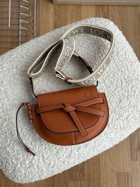 Сумка Loewe Mini Gate Dual Bag in Tan Soft Calfskin 0468 фото