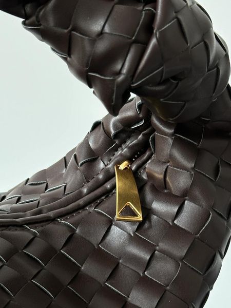 Cумка Bottega Veneta Classic Jodie Bag in Chocolate Nappa Intrecciato 99777 фото