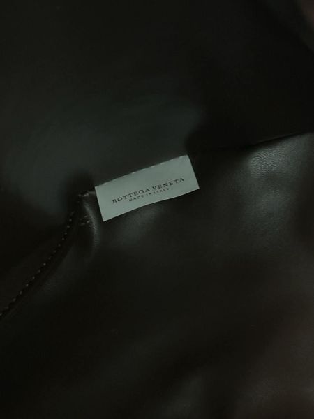 Cумка Bottega Veneta Classic Jodie Bag in Chocolate Nappa Intrecciato 99777 фото