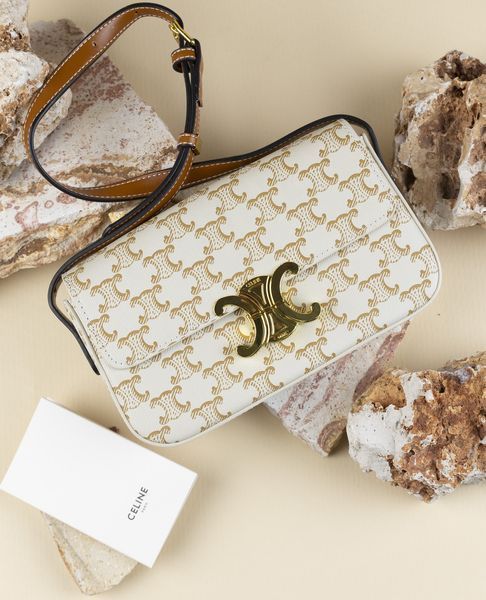 Сумка Celine Triomphe Shoulder Bag in Canvas White 0316 фото