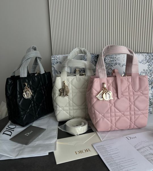Сумка Dior Toujours Vertical Nano Tote Bag Black 01043 фото