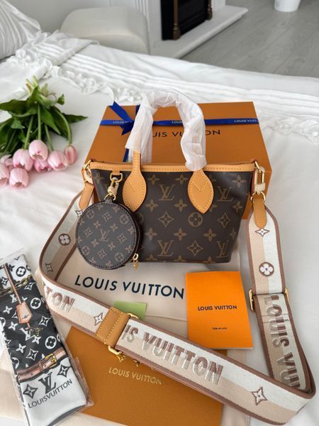 Сумка Louis Vuitton Neverfull BB in Monogram Coated Canvas with Beige Strap 1069 фото