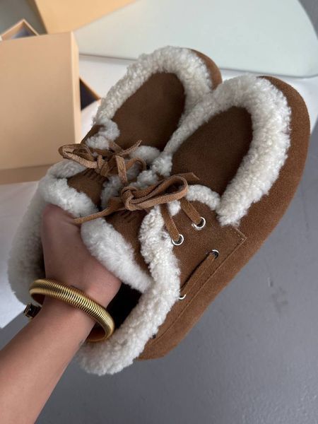 Жіночі зимові замшеві лофери з хутром Miu Miu Winter Loafers Suede Chestnut 1006 фото
