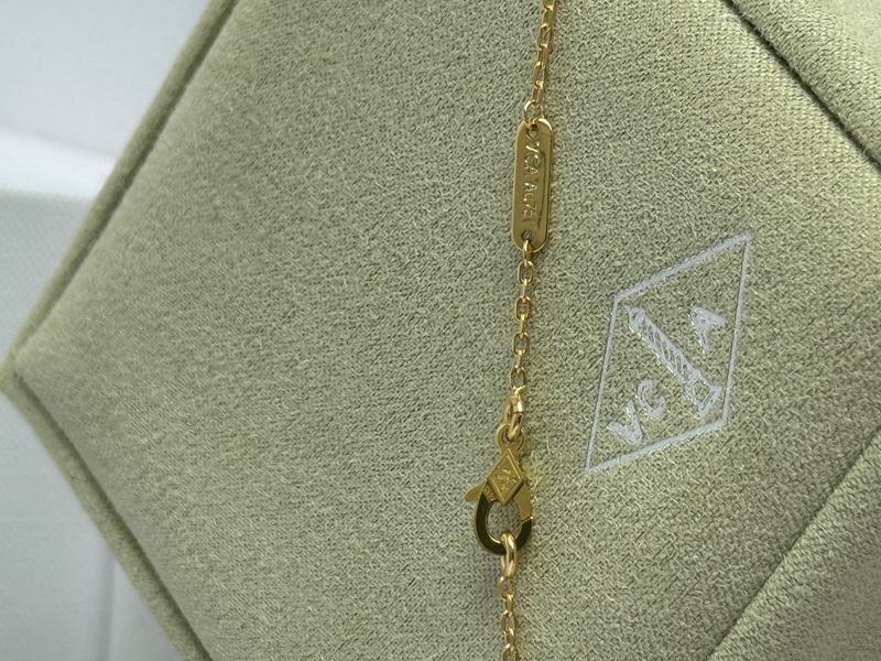 Підвіска Van Cleef & Arpels Vintage Alhambra Necklace Gold/Malachite 0310 фото