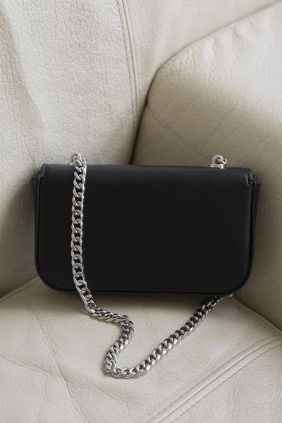 Сумка Celine Claude Chain Shoulder Bag in Shiny Black Calfskin/Silver Hardware 0361 фото