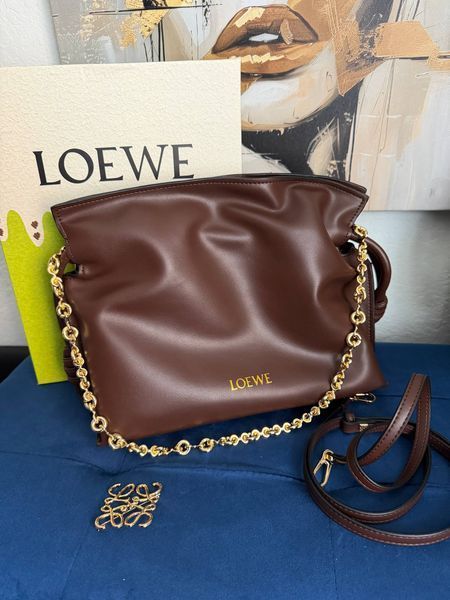 Сумка Loewe Medium Flamenco Clutch in Chocolate Nappa Calfskin 0599 фото