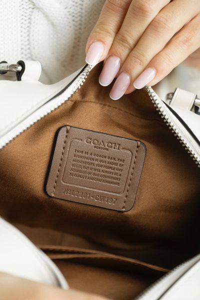 Сумка Coach Rowan Satchel Crossbody Bag in Signature Canvas White/Chalk 0484 фото