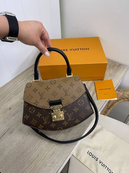 Cумка Louis Vuitton Tilsitt Handbag in Monogram Reverse Canvas 07023 фото
