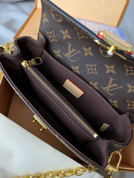 Cумка Louis Vuitton Pochette M&eacute;tis East West Bag in Brown Monogram Coated Canvas 209 фото