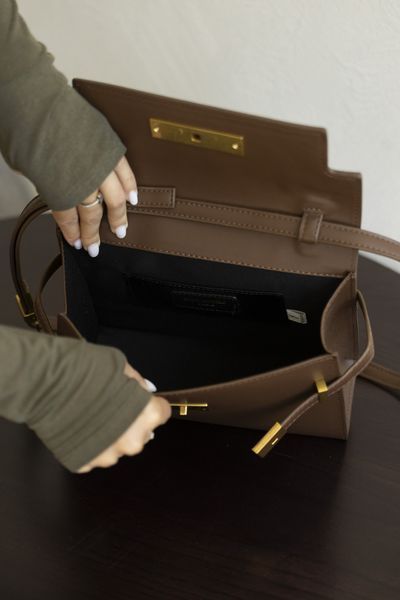 Сумка Saint Laurent Manhattan Medium Shoulder Bag in Smooth Brown Leather 0554 фото
