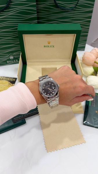Годинник Rolex Datejust 40 Oyster Black Diamond Dial 9881 фото