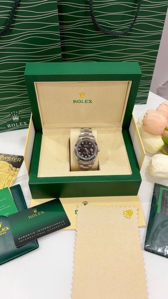 Годинник Rolex Datejust 40 Oyster Black Diamond Dial 9881 фото