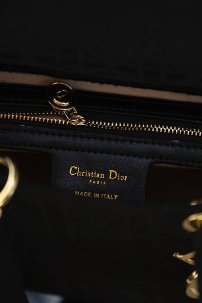 Сумка Dior Medium Lady D-Lite Bag in Black Cannage Embroidery Canvas/Gold Hardware 0391 фото