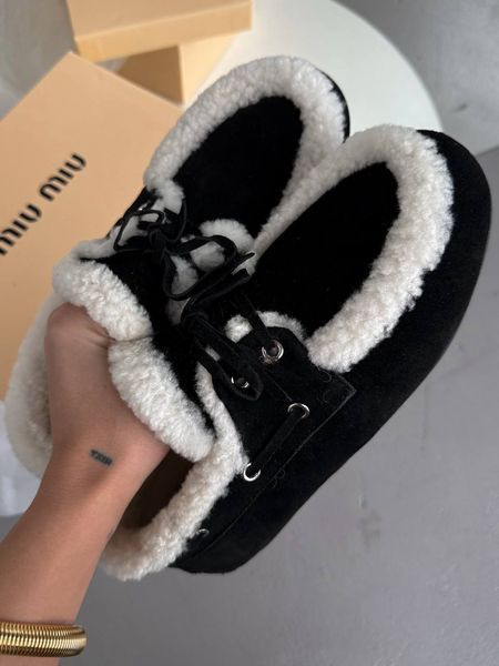 Жіночі зимові замшеві лофери з хутром Miu Miu Winter Loafers Suede Black 1007 фото