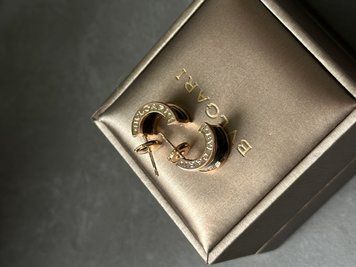 Сережки Bvlgari B.zero1 Earrings in 18K Rose Gold/Black Ceramic JW0303 фото