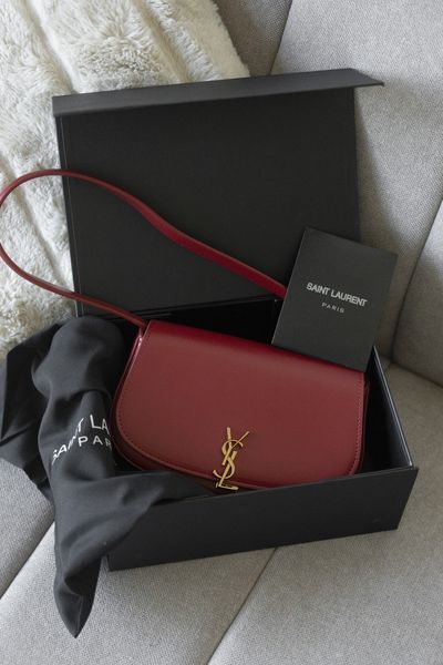 Сумка Saint Laurent Mini Voltaire Shoulder Bag in Red Leather 0458 фото