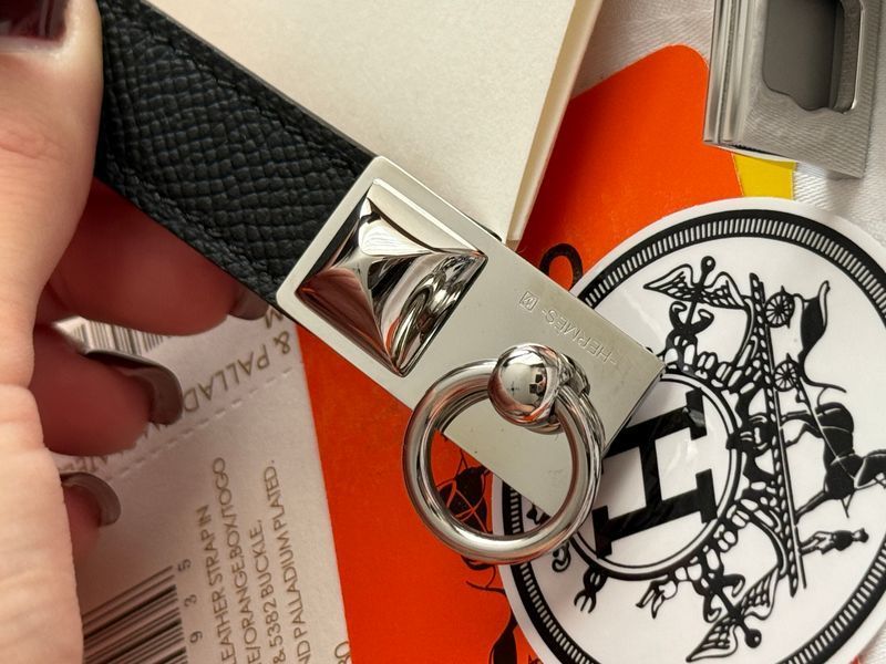 Ремень Herm&egrave;s Rivale 18 Belt in Black Calfskin/Palladium Buckle 0388 фото
