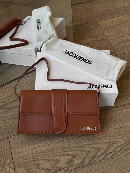 Сумка Jacquemus Le Grand Bambino Long Bag in Brown Leather 0492 фото