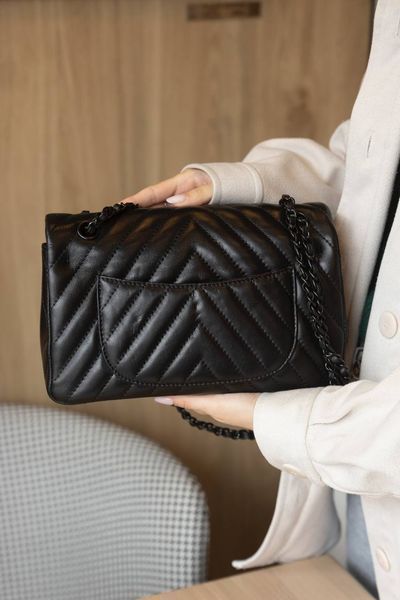 Сумка Chevron Classic Double Flap Bag in Black Lambskin Leather/Black Hardware Premium 0340 фото