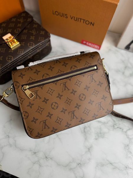 Сумка Louis Vuitton Pochette Metis in Monogram Reverse Coated Canvas 1023 фото