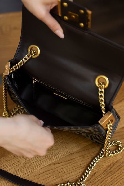 Сумка Fendi Baguette Chain Midi Bag in Brown FF Jacquard 0336 фото