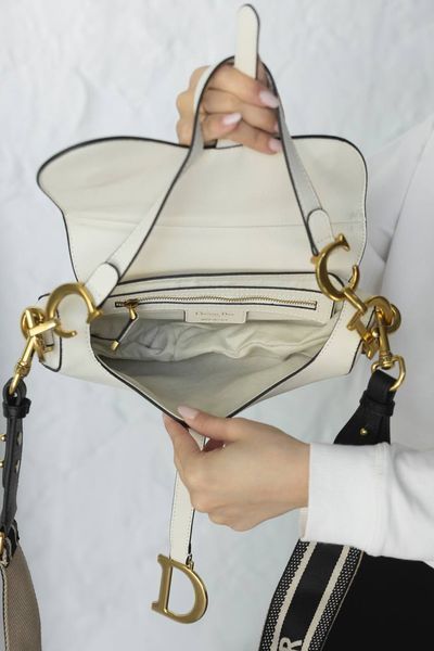 Сумка Dior Saddle Bag with Strap in Latte Grained Calfskin 0376 фото