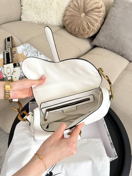 Сумка Dior Saddle Bag with Strap in Latte Grained Calfskin 0376 фото