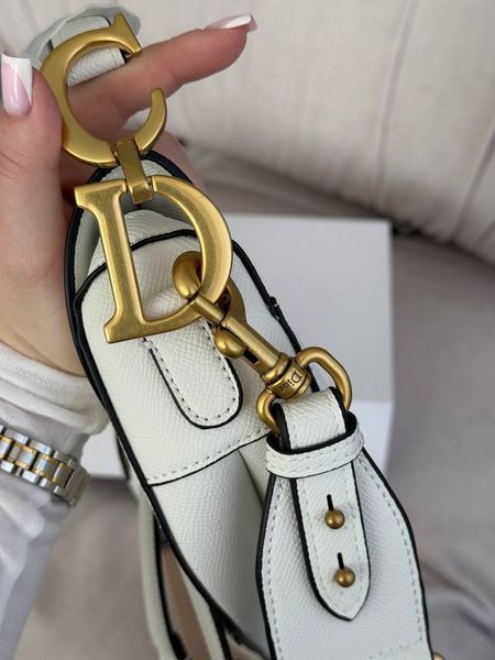 Сумка Dior Saddle Bag with Strap in Latte Grained Calfskin 0376 фото