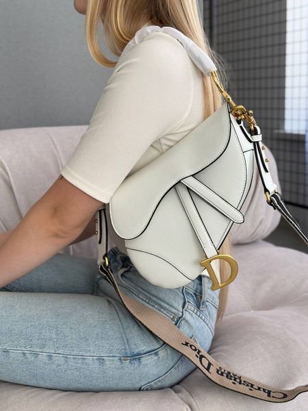 Сумка Dior Saddle Bag with Strap in Latte Grained Calfskin 0376 фото