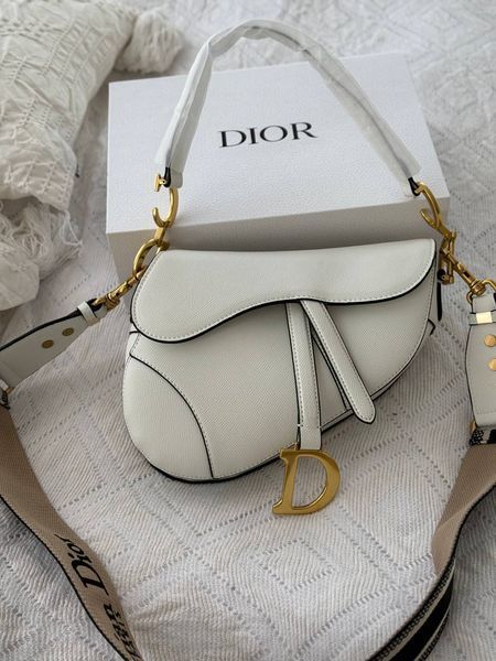 Сумка Dior Saddle Bag with Strap in Latte Grained Calfskin 0376 фото