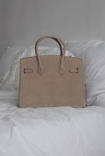 Сумка Herm&eacute;s Birkin 30 in Gris Veau Doblis Suede/Gold Hardware 0592 фото