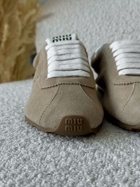 Кросівки Miu Miu Plume Sneakers in Beige Suede 36 1269 фото