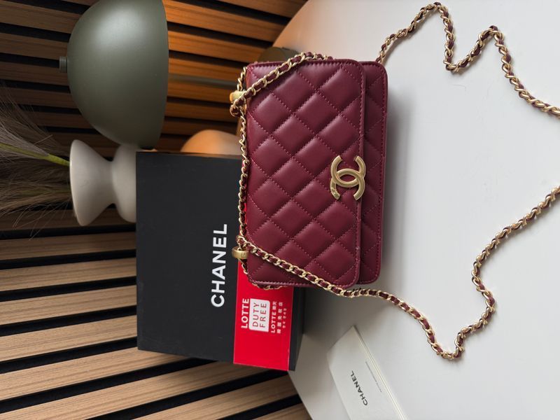 Сумка Chanel Mini Perfect Fit Flap Bag in Burgundy Quilted Calfskin 0307 фото