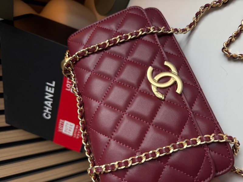 Сумка Chanel Mini Perfect Fit Flap Bag in Burgundy Quilted Calfskin 0307 фото